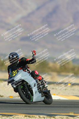 media/Jan-13-2024-SoCal Trackdays (Sat) [[9c032fe5aa]]/Turn 14 (10am)/